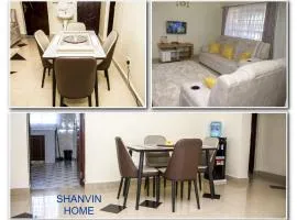 Exquisite 2BR Ensuite Apartment close to Rupa Mall, Mediheal Hospital, and St Lukes Hospital