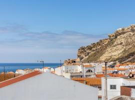 Carepa SUITES, hotel i Nazaré