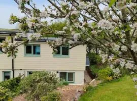 Broadhaven Cottage, Freshwater East, Pembs