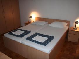 Guesthouse Jelić, hotell sihtkohas Biograd na Moru