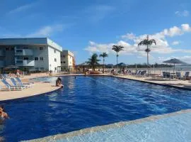 Apartamento no Golden Lake - pé na areia, agua de côco e cervejinha