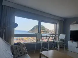 APARTAMENTO EN PRIMERA LINEA DE MAR