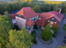 Schloss Goldacker - das Schloss der Gesundheit: Weberstedt şehrinde bir otel