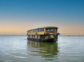 JCT Houseboat, smeštaj na brodu u gradu Alepej