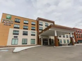 Holiday Inn Express & Suites Edmonton N - St Albert, an IHG Hotel