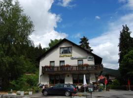 Gasthaus Rehwinkel, hotel en Titisee-Neustadt