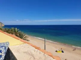 BLUE HOUSE SESIMBRA with parking