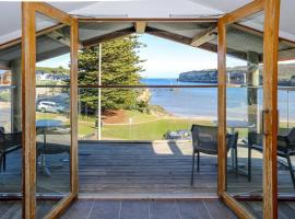 12 Rocks Beach View Loft Central Port Campbell โรงแรมในพอร์ตแคมป์เบลล์