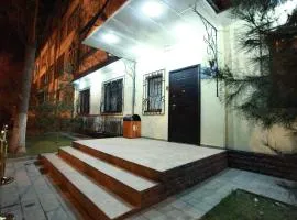 Hayot Hostel