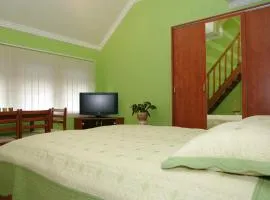 Nefelejcs Apartman