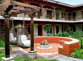 Hotel Cacique Real