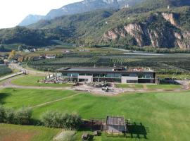 The Lodge Sporthotel - Golfclub Eppan, hotel a Appiano sulla Strada del Vino