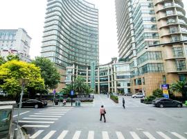 Westlake 7 Service Apartment, hotel s 3 zvjezdice u gradu 'Hangzhou'