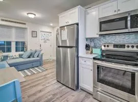 Wildwood Ground-Floor Condo with Community Pool