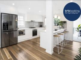 Park Avenue Terrace House Sleeps 9, hotel Brisbane-ben