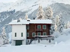 QC House - Chalet con Sauna