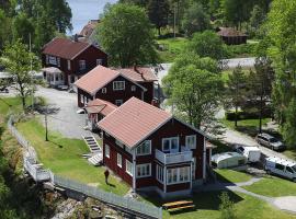 Turistgården Töcksfors, cottage sa Töcksfors