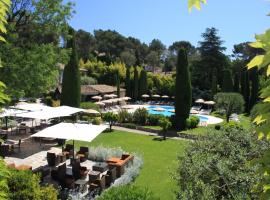 Hôtel De Mougins, viešbutis mieste Muženas