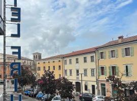 Hotel Friuli, viešbutis mieste Červinjano del Friulis