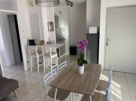 Orchidée, apartman u gradu Kastelsarazen