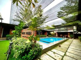 Petak Padin Cottage by The Pool, Kepala Batas Penang, hotel u gradu 'Kepala Batas'