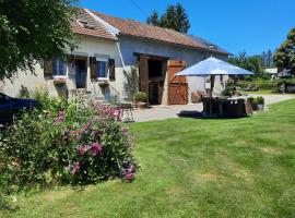 Chambre d'hôte Le Châtaignier, B&B v mestu Planchez