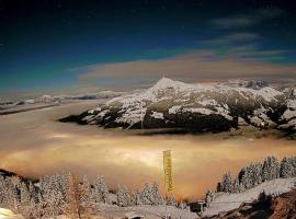 Hocheckhuette On Top of the Kitzbuehel Hahnenkamm Mountain อินน์ในคิทซ์บือห์