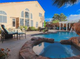 Henderson Hacienda, 5br free heated pool-spa, 15 min to Strip, hotel a Henderson