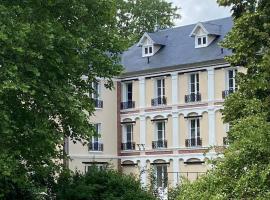 L’orée du bois des rois, B&B i Ury