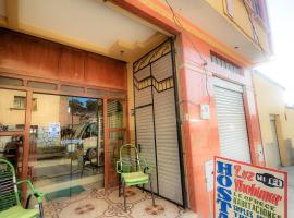 HOSTAL Luz YHOBIMAR, hotel em Copacabana