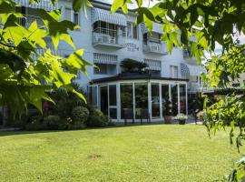 Hotel Riviera Blu, hotel u gradu 'Tirrenia'