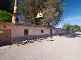 Hotel-Camping Takha Takha, hotel em San Pedro de Atacama