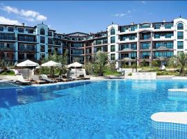 Boutique Rose Gardens Pomorie: Ahyolu'nda bir otel