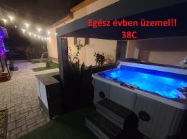 Emmabella Apartmanok Eger, hotel s jacuzzi v destinaci Eger