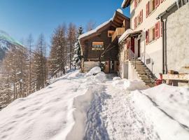 "CHALET dei FIORI" room & apartment, viešbutis mieste Bedretto