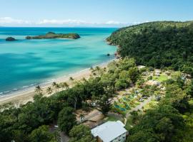 Cape Hillsborough Nature Tourist Park, מלון זול בSeaforth