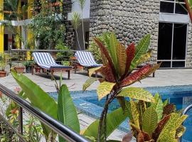 New Kovalam Beach Hotel، فندق في كوفالام