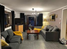 Apartamenty i pokoje u Staszelów, hôtel à Poronin