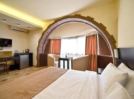 Skyline Hotel Yerevan, hotel in Jerevan