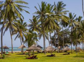 Neptune Paradise Beach Resort & Spa - All Inclusive, hotel v mestu Galu