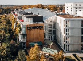 COWOOL Cergy, hotel in Cergy