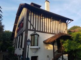 Villa Normandy, hôtel avec jacuzzi à Gagny