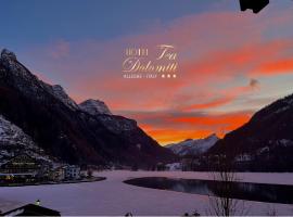 Hotel TEA DOLOMITI - Lago di Alleghe - Monte Civetta, hotel u gradu Alege