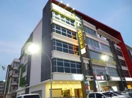 9 Square Hotel - Bangi