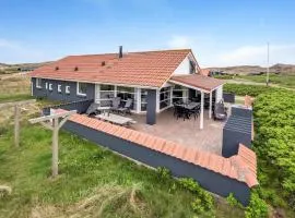 Beautiful Home In Hvide Sande With Sauna