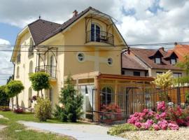 Villa Panoráma, Hotel in Eger