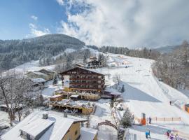 ALPIN- Das Sporthotel - SKI IN SKI OUT cityXpress, SUMMERCARD INCLUDED, hotel v destinácii Zell am See