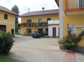 Frühstückspension Kibler, guest house in Sankt Georgen im Attergau