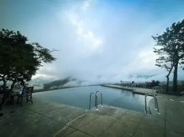 Haze and Kites Resort Munnar