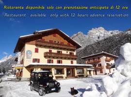 Hotel Galeno, hotell i Auronzo di Cadore